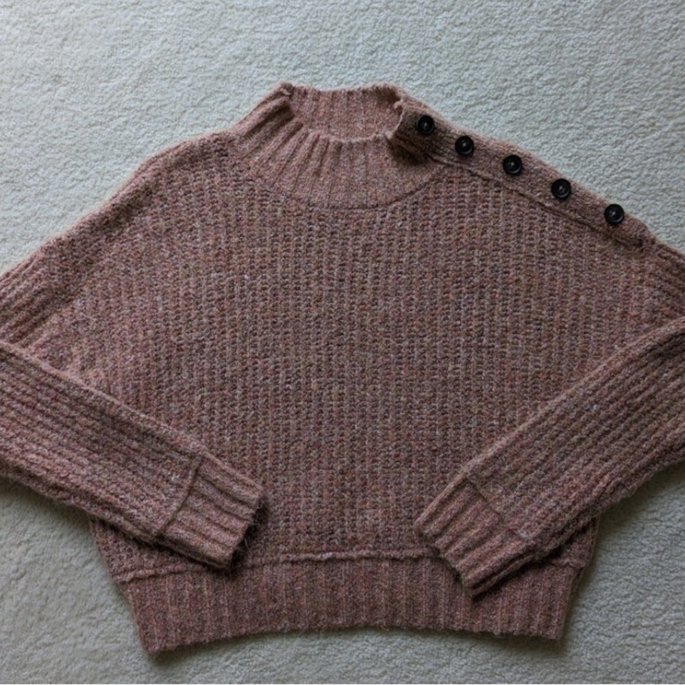 Women's Cropped Mock Neck Button-Detail Sweater - Size Medium, new with tags